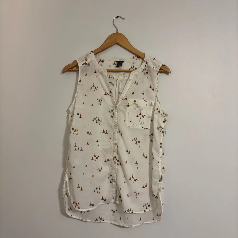 Eddie Bauer Teepee Print Button-Front Tank - Size Large - Picture 3 of 12